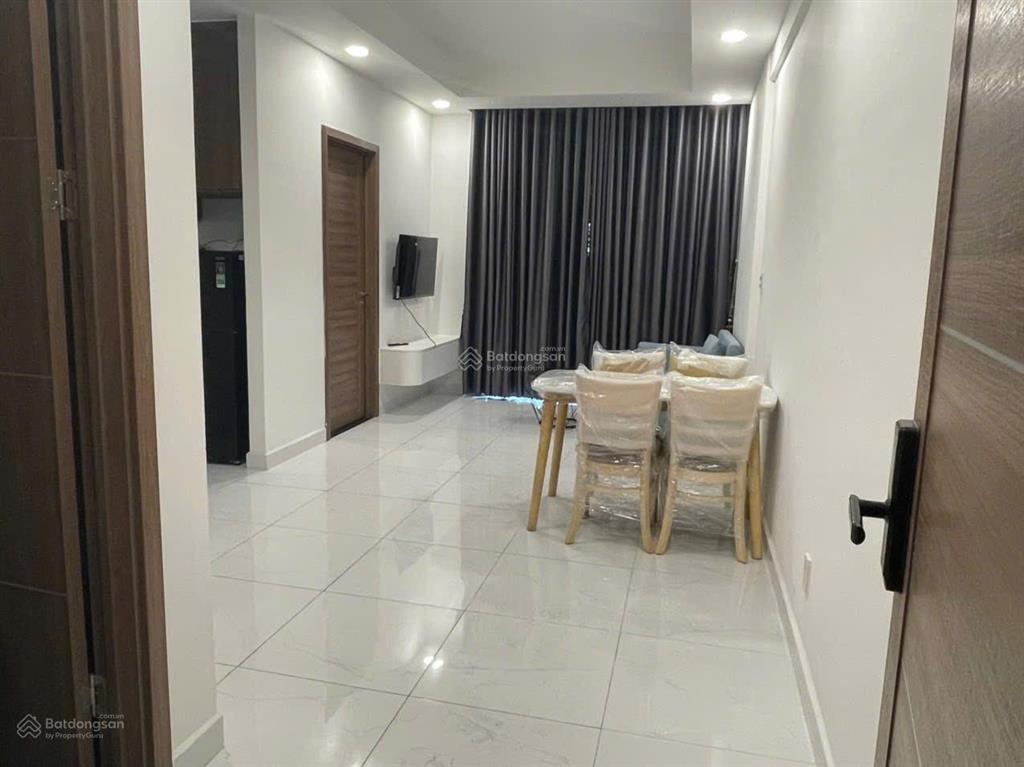 Bán căn góc 55m2  2pn 1wc, nhà có nội thất  giá 1.950 bao sổ