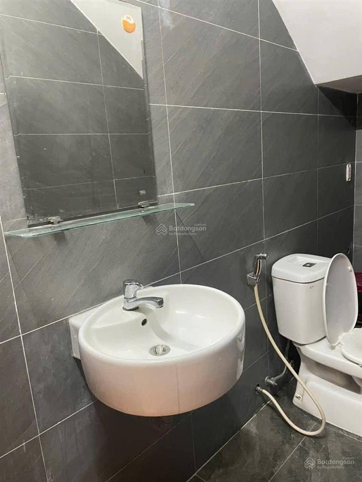 Bán gấp 2 căn chung cư blue house  86 phạm huy thông vị trí tầng 1 và tầng 2 (lô góc),