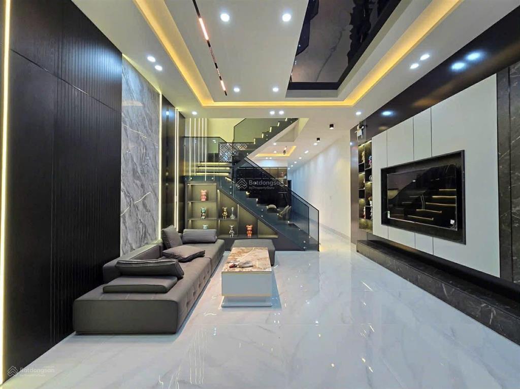 Bán nhà 3 tầng tôn đản 125m  giá chỉ nhỉnh 5 tỷ  kiệt ô tô  chủ xây tâm huyết  kiên cố