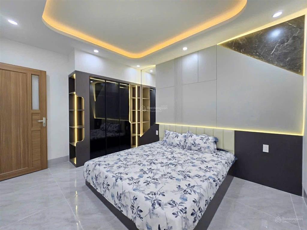 Bán nhà 3 tầng tôn đản 125m  giá chỉ nhỉnh 5 tỷ  kiệt ô tô  chủ xây tâm huyết  kiên cố