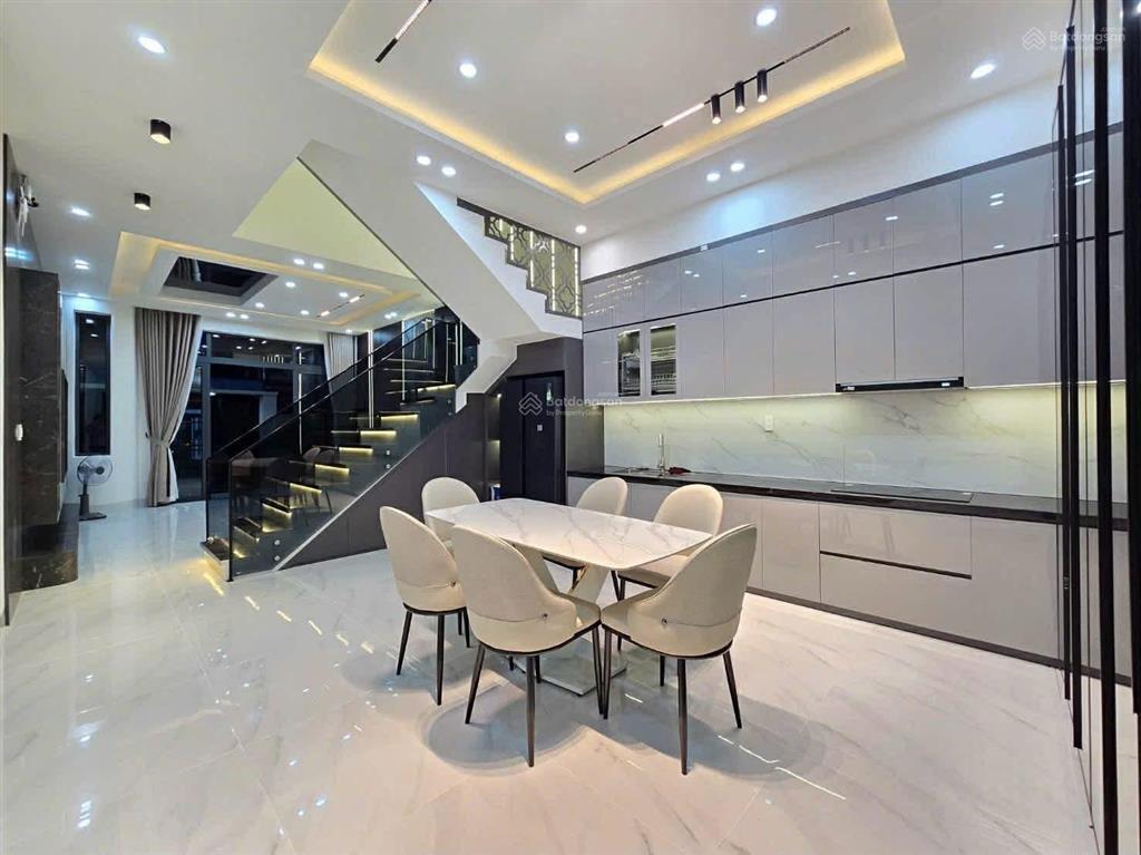 Bán nhà 3 tầng tôn đản 125m  giá chỉ nhỉnh 5 tỷ  kiệt ô tô  chủ xây tâm huyết  kiên cố