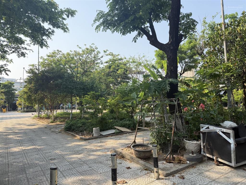 Chỉ nhỉnh 5 tỷ  60m2 view công viên nại thịnh  dòng tiền 120tr/năm cách biển mỹ khê 1.5km.