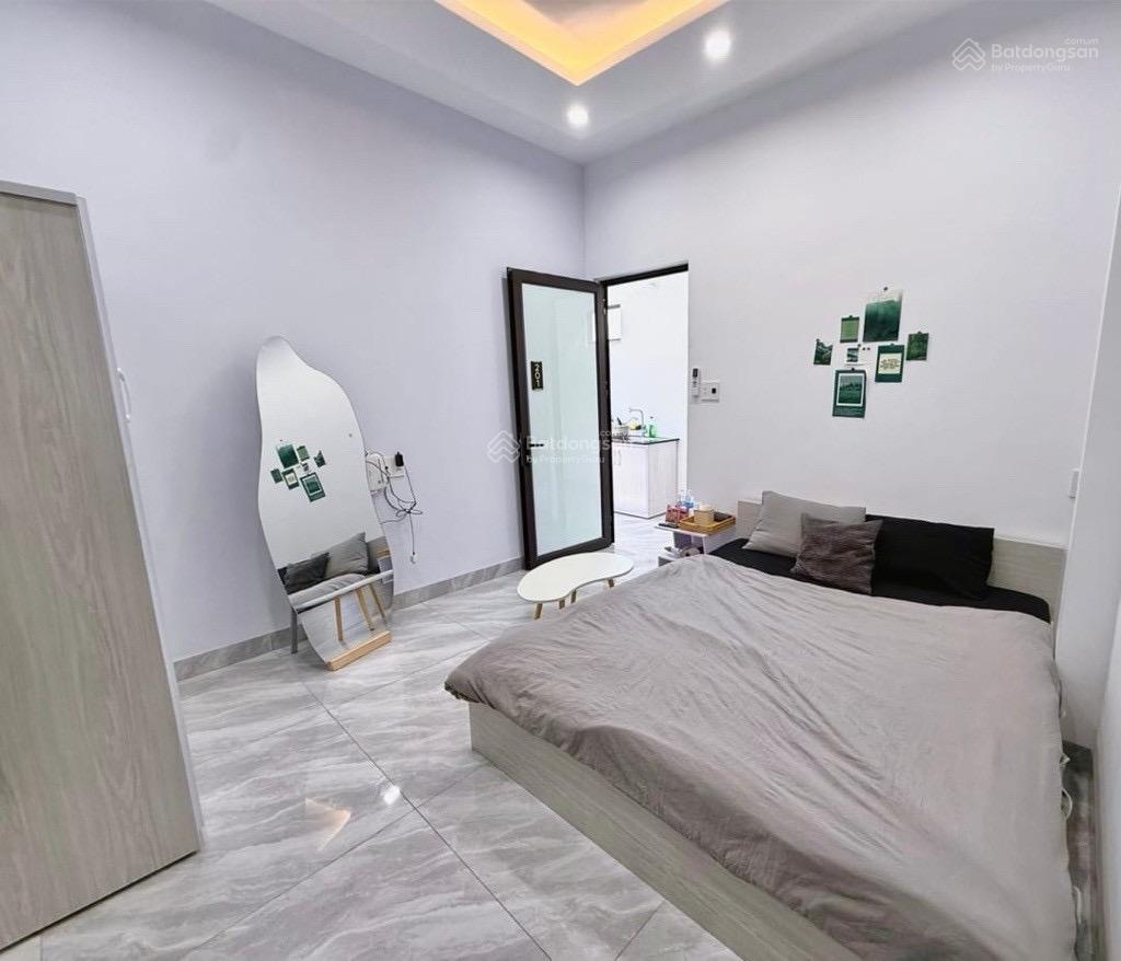 Hàng sụp hầm đầu tư  tòa căn hộ 2 mặt tiền ngay chợ mân thái  cách biển 800 nhỉnh 7 tỷ.