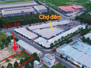 Đất sổ sẵn ngay chợ đêm bàu bàng