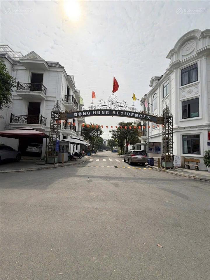 Chính chủ bán nhà 3 tầng trung tâm dĩ an ,khu dân cư đông hưng residences