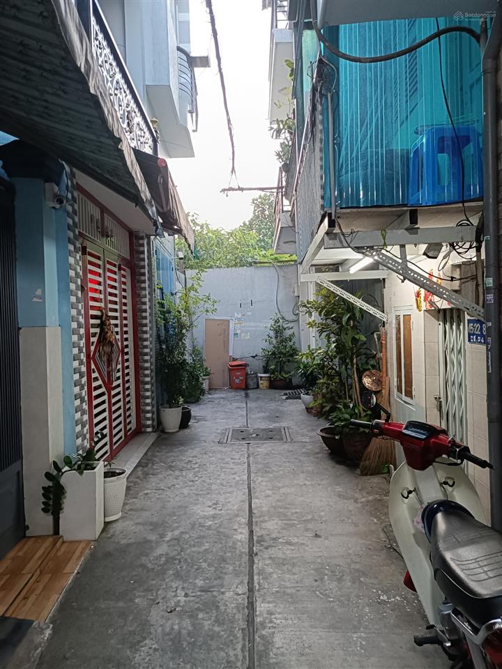 Cần bán nhà đường tám danh f4q8 vị trí đẹp 2 lầu