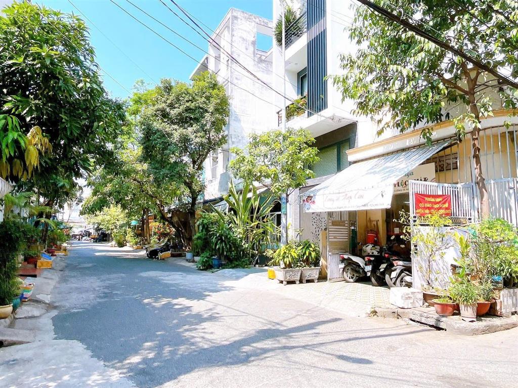 Hiếm có mặt tiền nguyễn bá tòng, phường tân thành. dt 4.4x16m, trệt lửng, gần thống nhất  lbbich