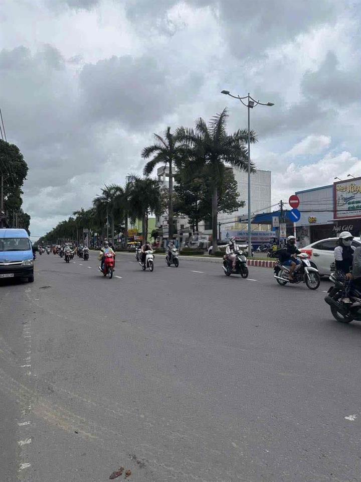 bán nhà mặt tiền 3-2 tân an cần thơ