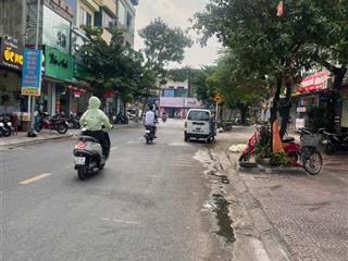 Bán nhà phân lô ô tô tránh sài đồng long biên nhỉnh 10 tỷ sổ vuông mới tinh 6 tầng
