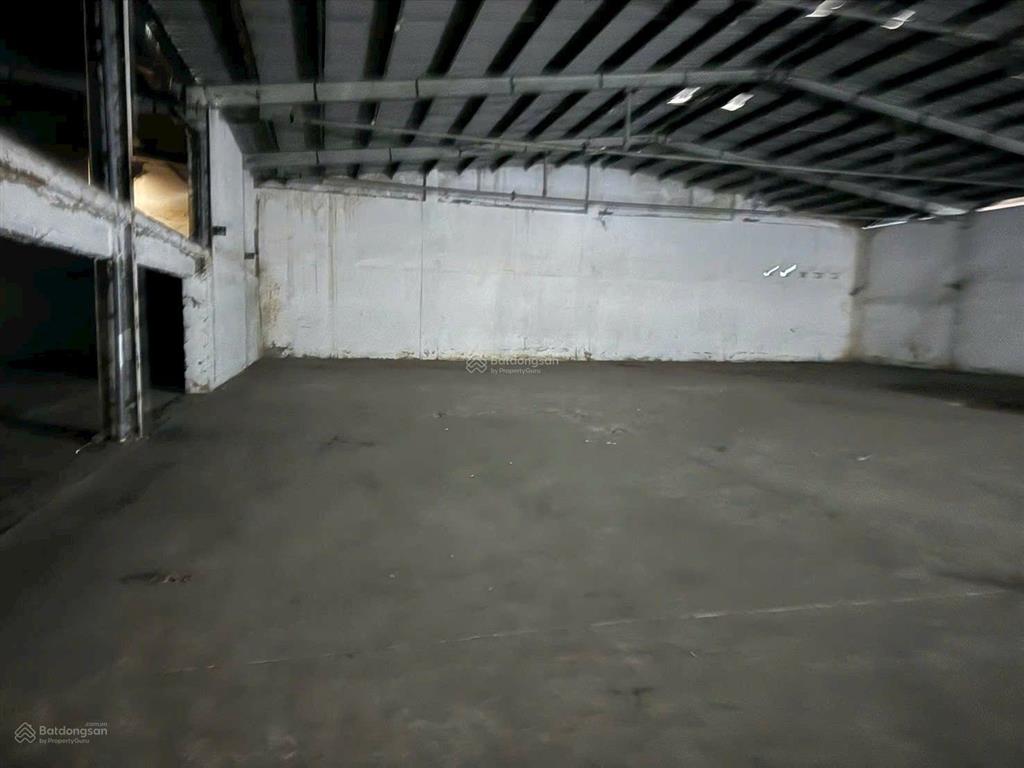 Bán xưởng mặt tiền cầu xéo ngang 32m x 37m