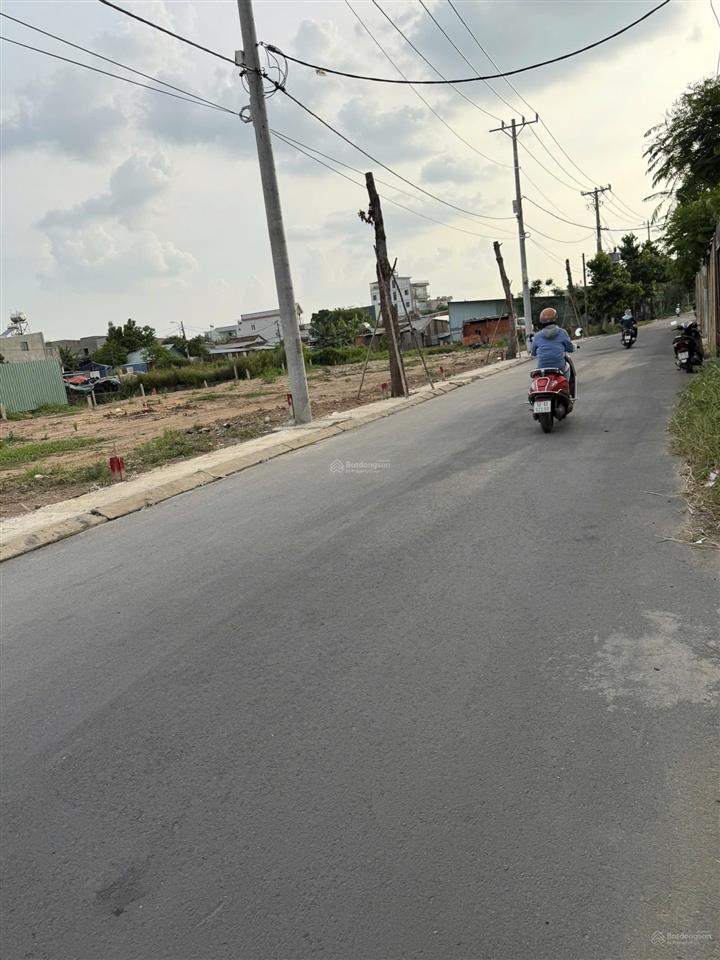 Bán đất nền ngang 5m x 20m xuân thới thượng 26 giá bán 4,2 tỷ/nền