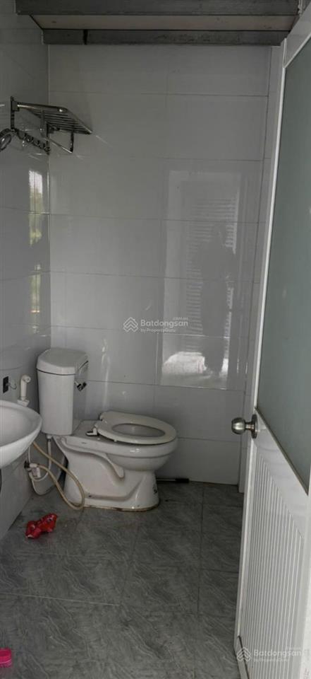 Bán nhà 2 mặt tiền vườn thơm, 5,8 tỷ, +10 phòng trọ đang cho thuê.