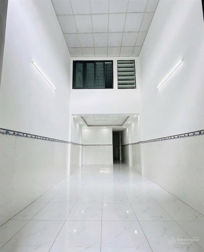 Bán nhà 1 trệt 1 lửng p. chánh nghĩa  tdm chính chủ.