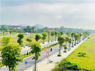 Bán lô góc đất nền gần cổng tại khu đô thị việt hàn, giá chất 20 triệu / m2, 150 m2. rẻ nhất