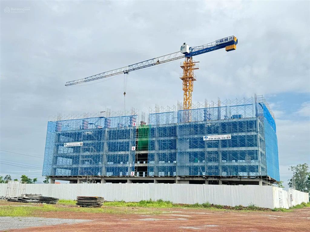 Bán lô góc đất nền gần cổng tại khu đô thị việt hàn, giá chất 20 triệu / m2, 150 m2. rẻ nhất