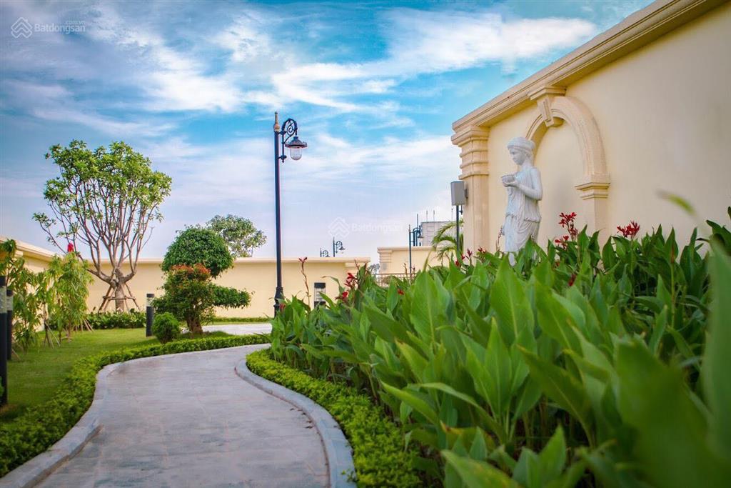 Chính chủ cần bán căn hộ tân hoàng minh36 hoàng cầu, 70m2, 2n2wc, full nt, view thoáng. giá tốt