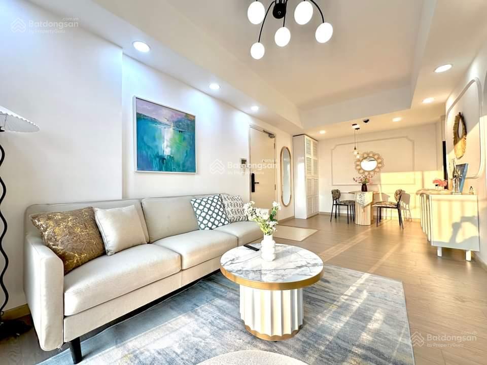 Chính chủ cần bán gấp căn hộ chung cư tđc hoàng cầuô chợ dừa, 72m2, view thoáng. giá 8x tr/m2