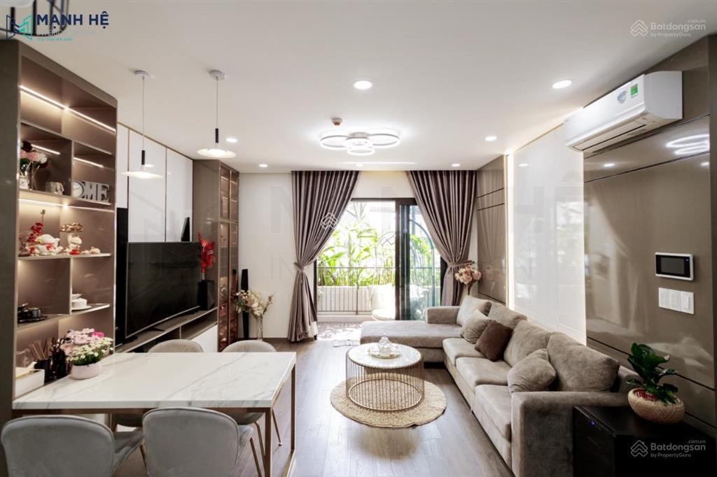 Hot! chính chủ bán chcc tại d. le pont dor 36 hoàng cầu, 92m2, 2pn, tầng trung, view hồ siêu đẹp