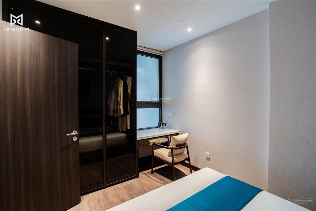 Bán căn hộ diện tích 69m2 2pn2wc chung cư the gloria by silk path số 8 nguyên hồng sổ lâu dài