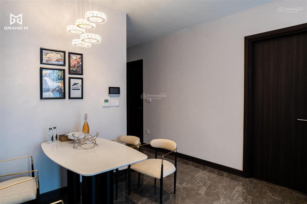 Bán căn hộ diện tích 69m2 2pn2wc chung cư the gloria by silk path số 8 nguyên hồng sổ lâu dài