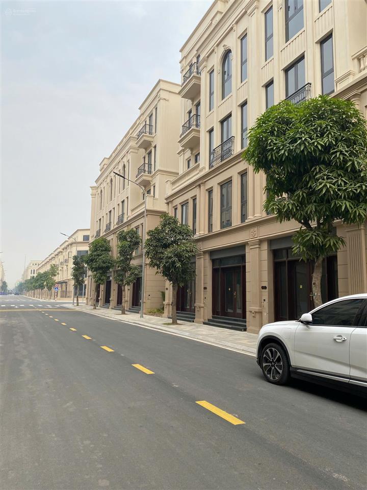 Hàng hiếm liền kề lô góc khu ngôi sao, vinhomes global gate để ở hay kinh doanh đều thuận lợi