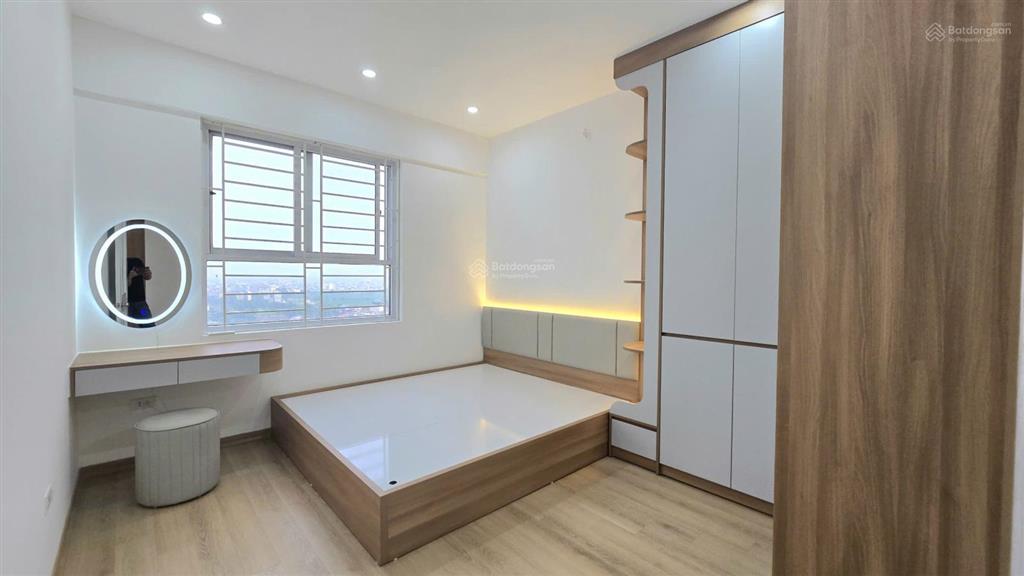 Nam xa la, hà đông  bán gấp ch 2 ngủ 70m. full nội thất. giá nhỉnh 4.5 tỷ