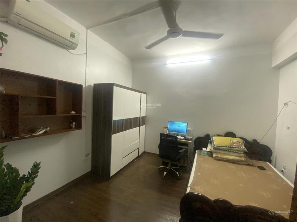 Bán nhanh 2 ngủ 52m toà ct4 kđt xa la, hà đông  đầy đủ nội thất. giá 3.3x tỷ