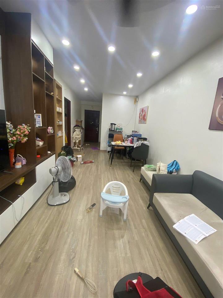 Chính chủ cần bán ch 2 ngủ 78m² tòa sông nhuệ, hà đông. full nội thất. giá 3.3 tỷ bao tên