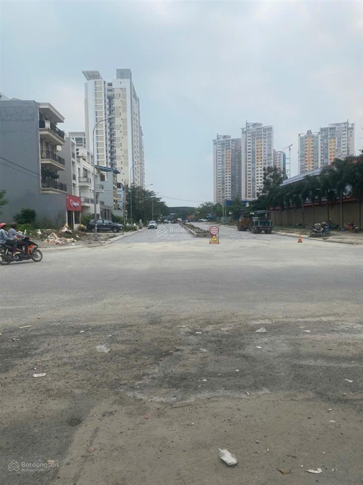 Bán nhà mặt phố vũ tông phan, 44 tỷ, 131m2, chính chủ hot!