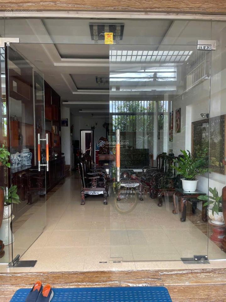 Bán nhà mặt phố vũ tông phan, 44 tỷ, 131m2, chính chủ hot!