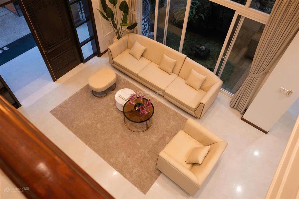 Bán biệt thự sân vườn phố tây thảo điền, quận 2, dt (10x36m)360m full thổ, giá chỉ 62tỷ tl