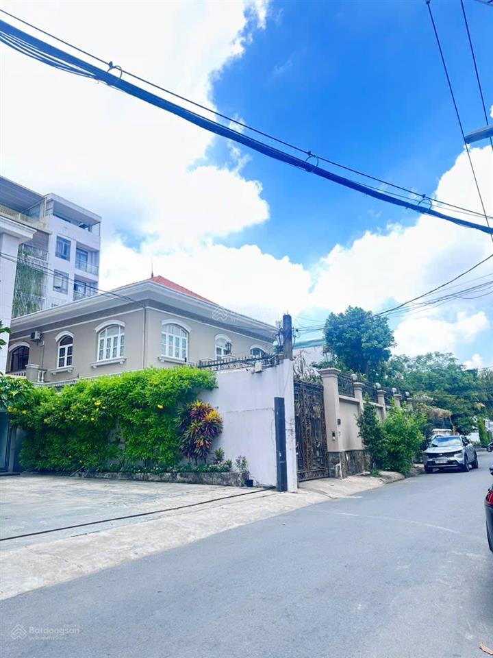 Bán villa hồ bơi đặng hữu phổ, thảo điền, quận 2, dt 20x30m cn 680m giá 115 tỷ tl