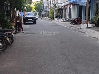 Bán nhà đường nội bộ 10m lý thường kiệt gần cx bắc hải q10.gần bv thống nhất dt 3.6 x12 3 lầu 4pn
