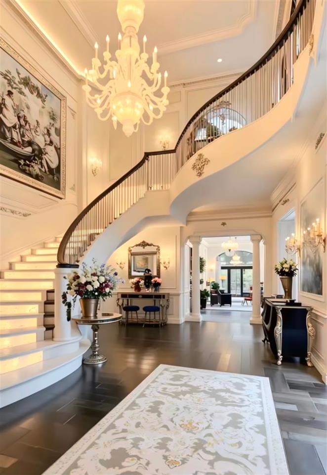 GIẢM 15 TỶ - BÁN GẤP  Penthouse sang trọng 6* - bạn dạng GIỚI HẠN - 346m2 - giá bán đầu tư