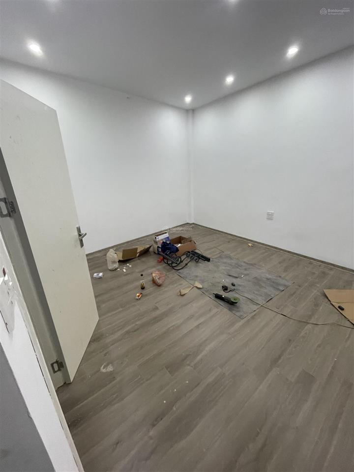 Bán nhà 4 tầng kim ngưu  hai bà trưng, dt 35m2 x mt 6m. 3 ngủ. giá 8.9 tỷ