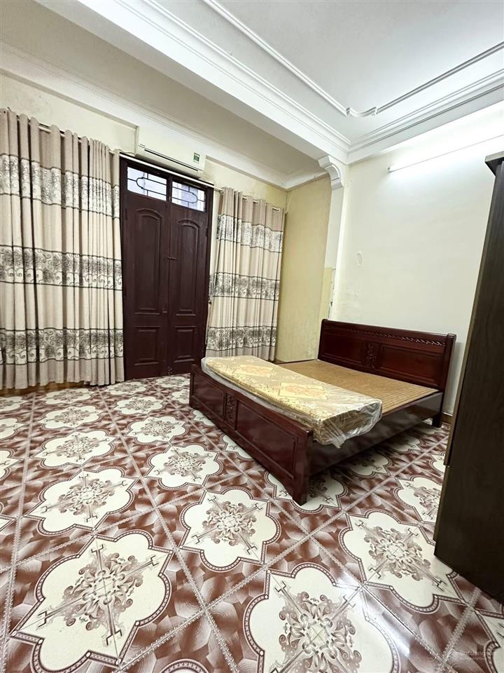 Bán nhà 4 tầng yên lãng  đống đa. dt 50m2 x mt 4.7m. giá 13.5 tỷ