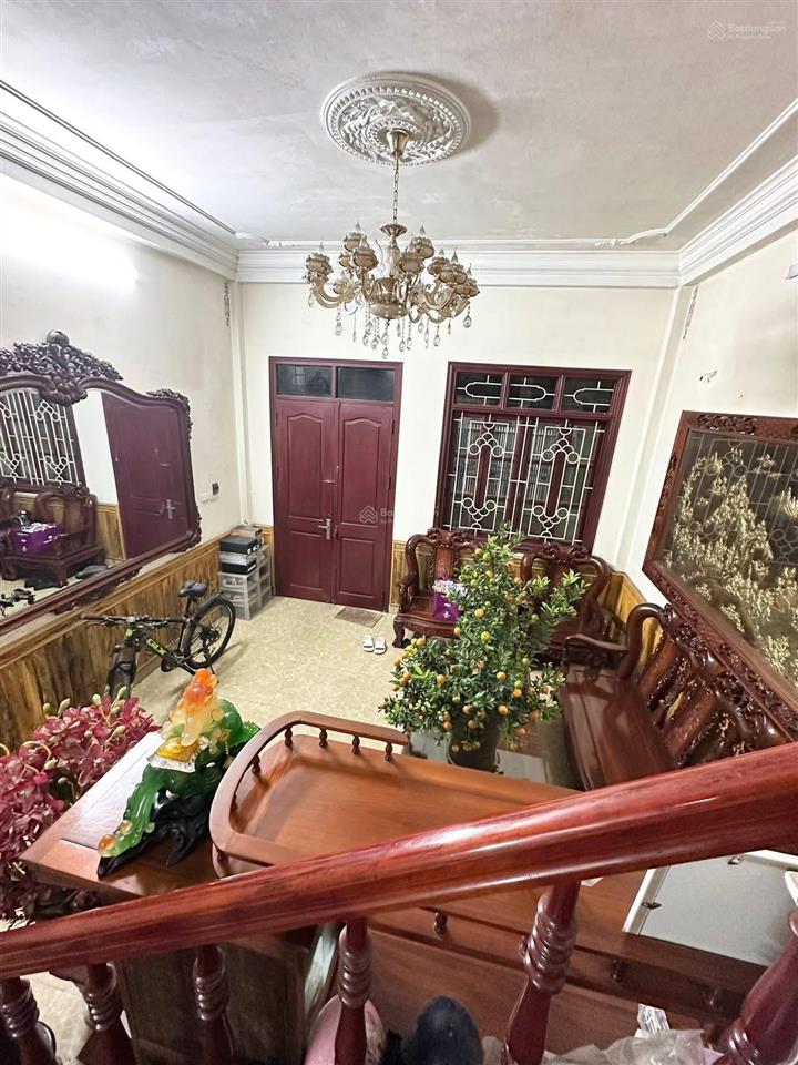 Bán nhà 4 tầng yên lãng  đống đa. dt 50m2 x mt 4.7m. giá 13.5 tỷ