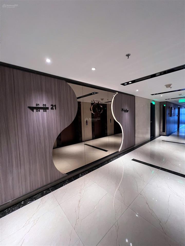 Bán cc cao cấp the nelson 29 láng hạ, view cao tầng ngắm toàn thành phố. 106m2, giá 21,5 tỷ (có tl)