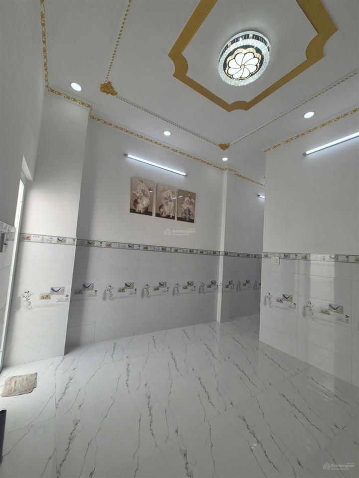 Chính chủ bán nhà lô nhì đường long phú long an cũ, ngang 4*24.5m, 1 trệt 1 lầu, 4 pn, 2 wc