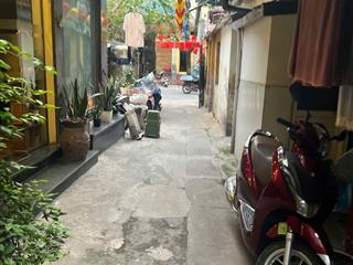 Siêu Đẹp Quán Thánh Đầu Vườn Hoa 5 Tầng 9,5 Tỷ Thẳng Tắp 10m ra phố