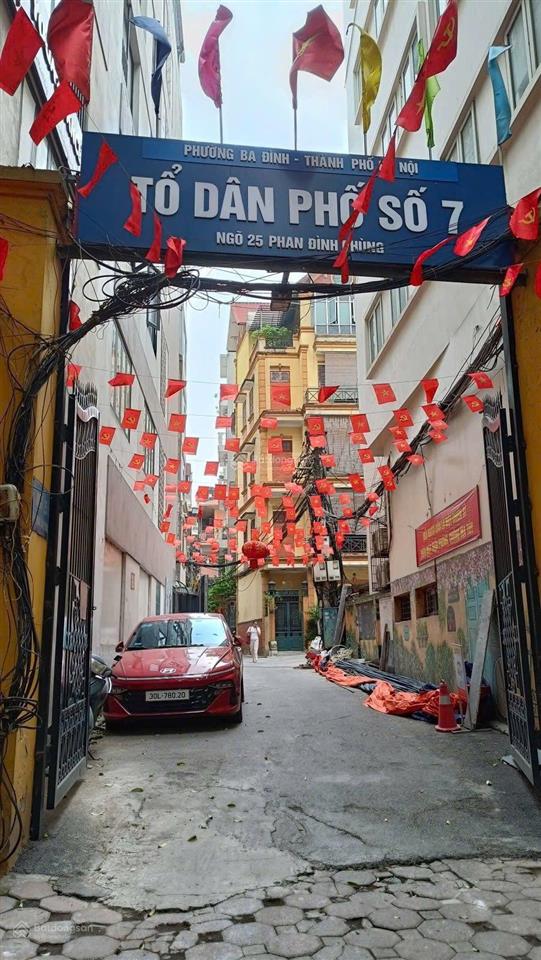 Phân lô phan đình phùng 50m2 5 tầng 17.5 tỷ 2 mặt thoáng trước sau ngõ rộng đẹp sạch sẽ