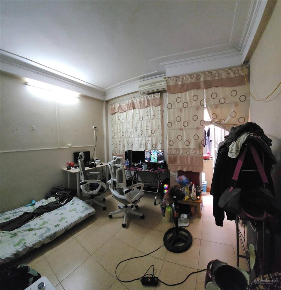 Mặt phố quán thánh đầu hàng bún mặt tiền 6m 96 tỷ 1 sổ 1 chủ nở hậu