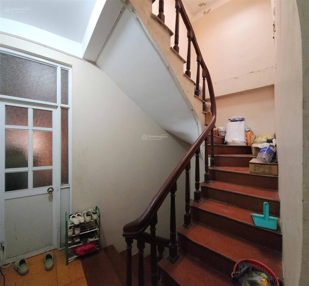 Mặt phố quán thánh đầu hàng bún mặt tiền 6m 96 tỷ 1 sổ 1 chủ nở hậu