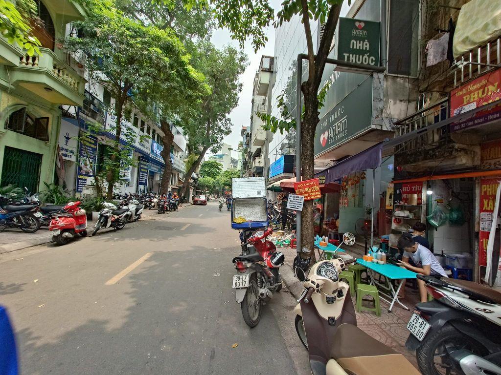 Nhà Phố Quán Thánh Mặt Tiền 6.5M 2 Mặt Thoáng 145 Tỷ 1 Sổ 1 Chủ Nở Hậu