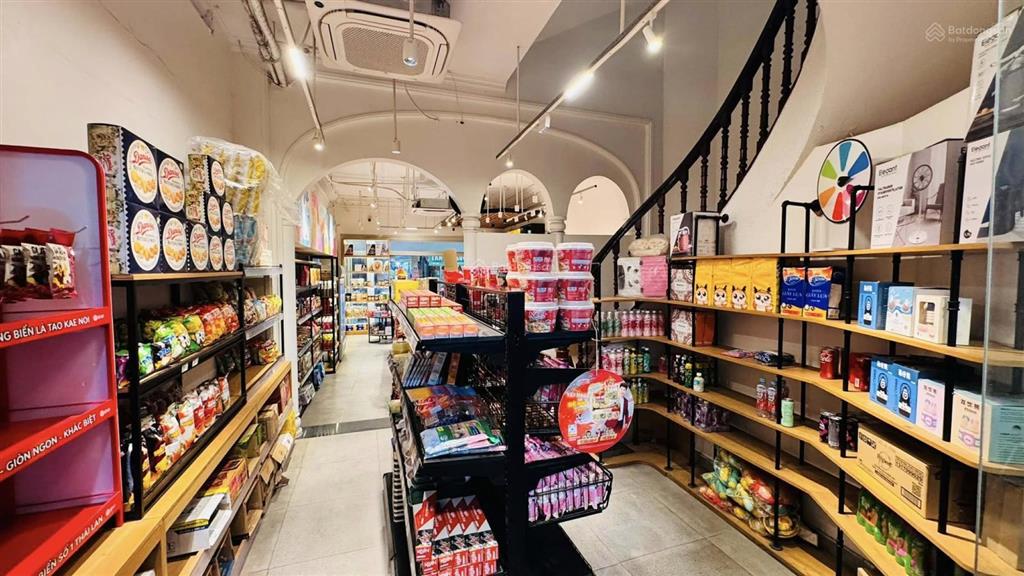 Nhà phố quán thánh mặt tiền 6.5m 2 mặt thoáng 145 tỷ 1 sổ 1 chủ nở hậu