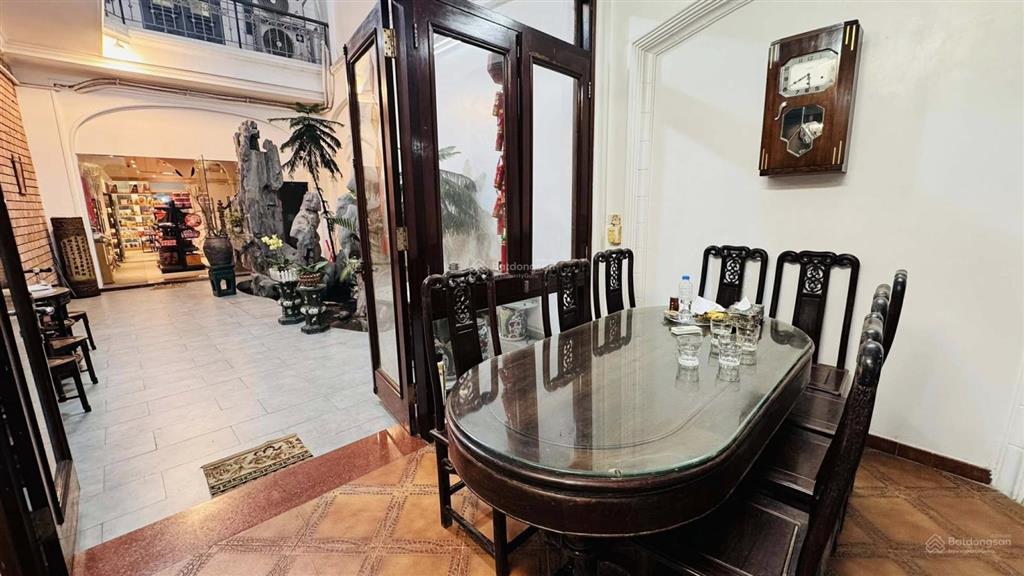 Nhà phố quán thánh mặt tiền 6.5m 2 mặt thoáng 145 tỷ 1 sổ 1 chủ nở hậu