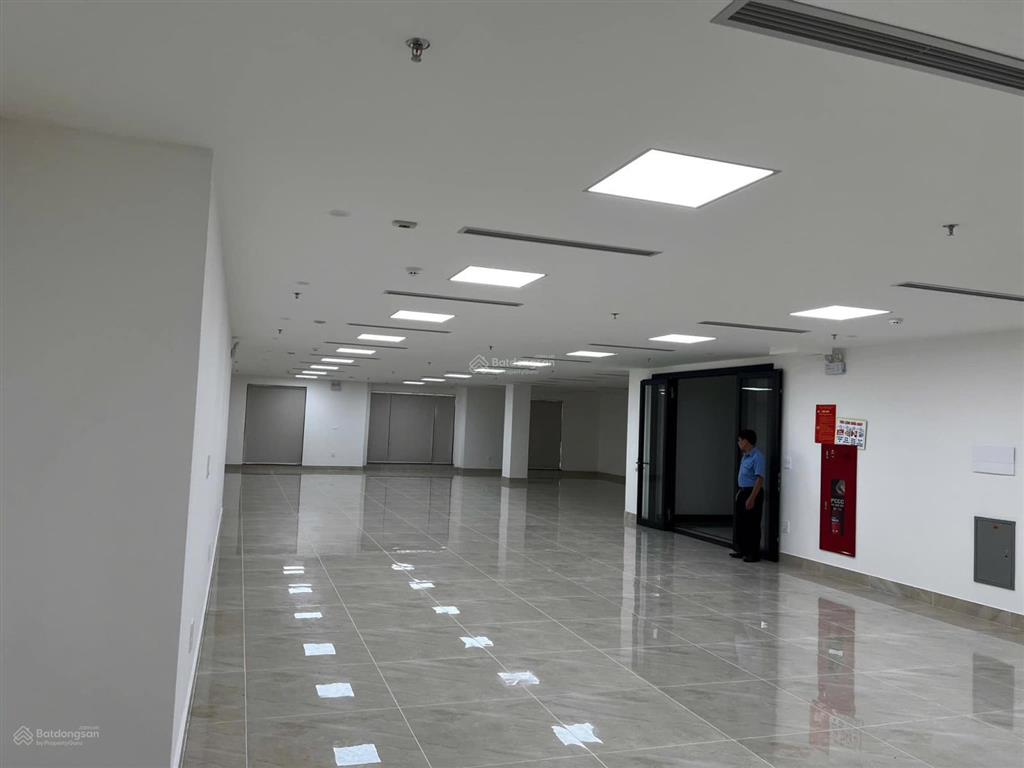 Siêu đẹp mặt tiền 10m, 9 tầng view hồ tây 150 tỷ, lô góc 3 mặt thoáng