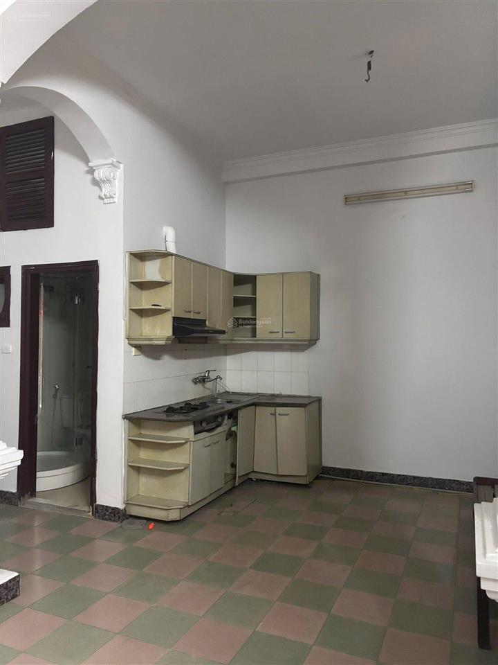 Nhà tôn đức thắng mặt tiền 8m 25 tỷ ô tô tránh kinh doanh văn minh sạch sẽ