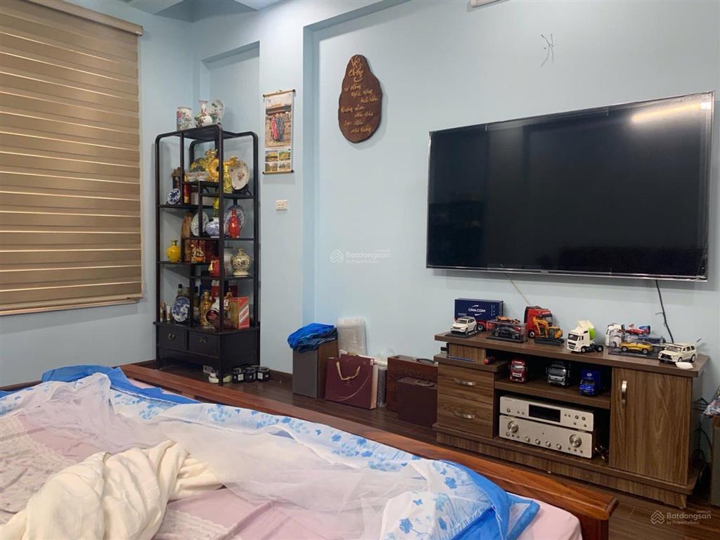 Vị trí đẹp võ chí công 520m2 250 tỷ 2 mặt tiền trước sau vỉa hè kinh doanh xe tải tránh