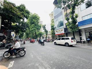 Phố lò đúc đoạn đẹp mặt tiền 11m 224 tỷ 1 sổ 1 chủ vỉa hè rộng 2 mặt thoáng